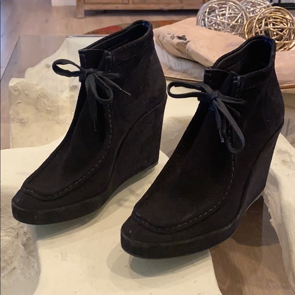 BALENCIAGA Ankle bootie. - Picture 1 of 7